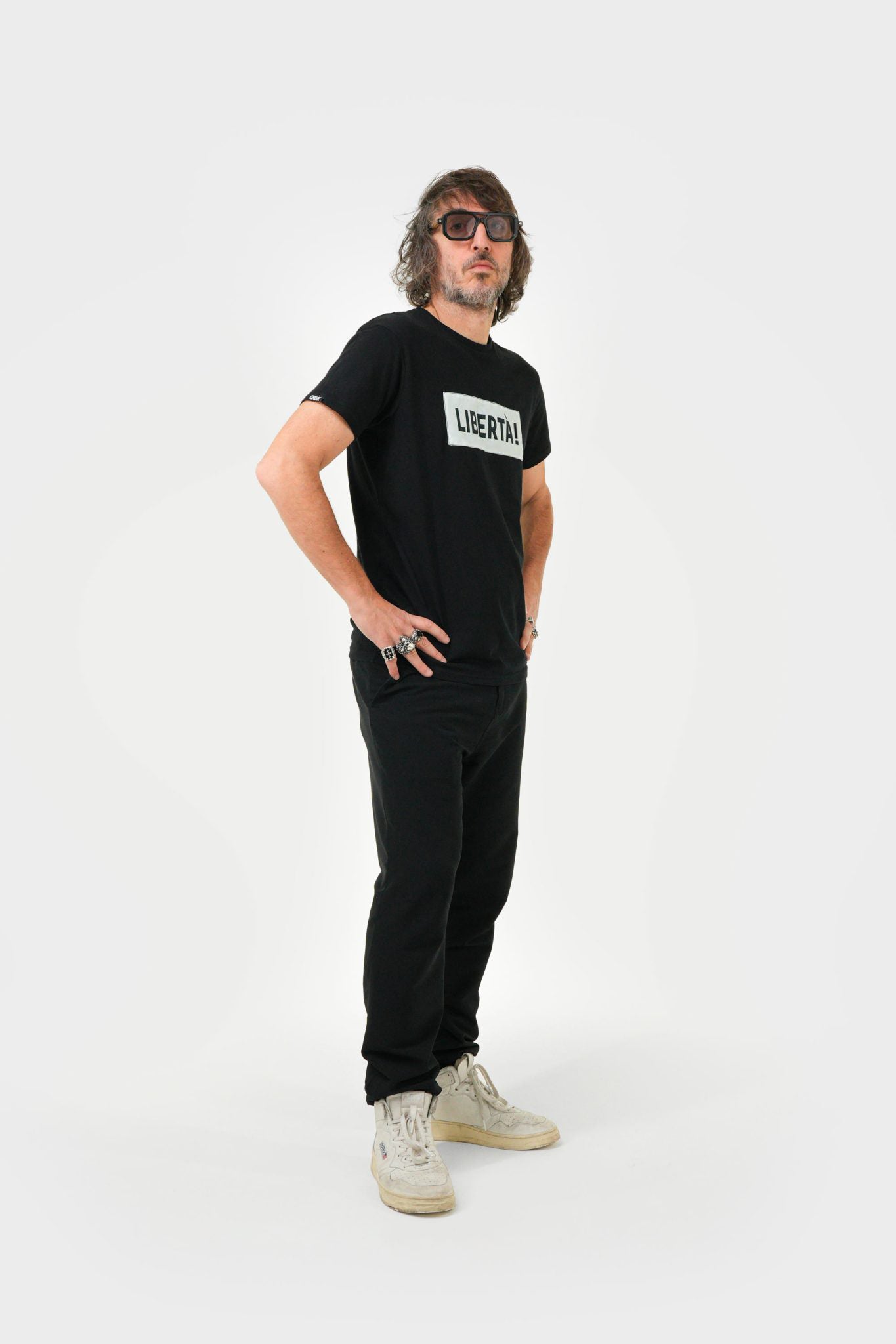 Giuseppe-Cruciani-t-shirt-Apache-Factory-C002-LIBERTA-T-SHIRT-NERA 2